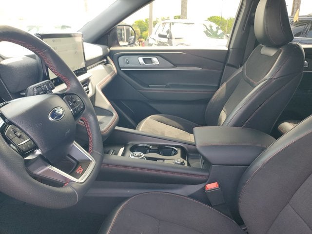 2025 Ford Explorer ST RWD