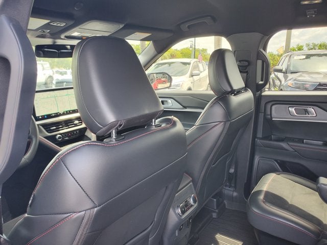 2025 Ford Explorer ST RWD