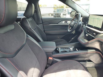 2025 Ford Explorer ST RWD