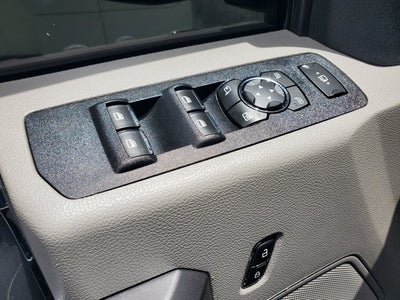 2021 Ford Super Duty F-250 SRW XLT 4WD Crew Cab 6.75' Box