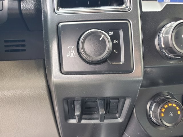 2021 Ford Super Duty F-250 SRW XLT 4WD Crew Cab 6.75' Box
