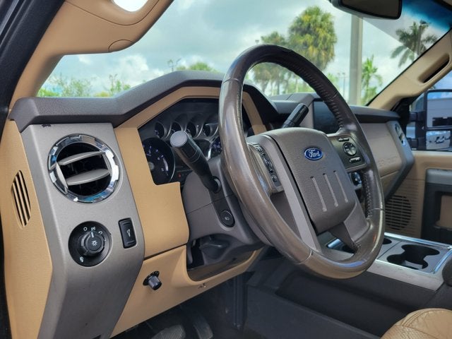 2015 Ford Super Duty F-250 SRW 4WD Crew Cab 156 Lariat