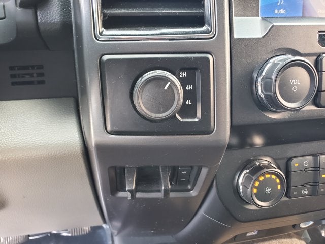2022 Ford Super Duty F-250 SRW XLT 4WD Crew Cab 6.75' Box
