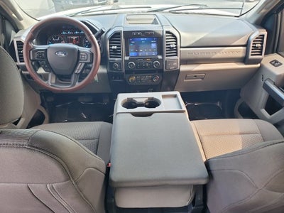 2022 Ford Super Duty F-250 SRW XLT 4WD Crew Cab 6.75' Box