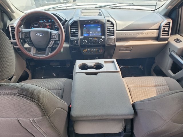 2022 Ford Super Duty F-250 SRW XLT 4WD Crew Cab 6.75' Box