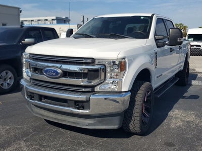 2022 Ford Super Duty F-250 SRW XLT 4WD Crew Cab 6.75' Box