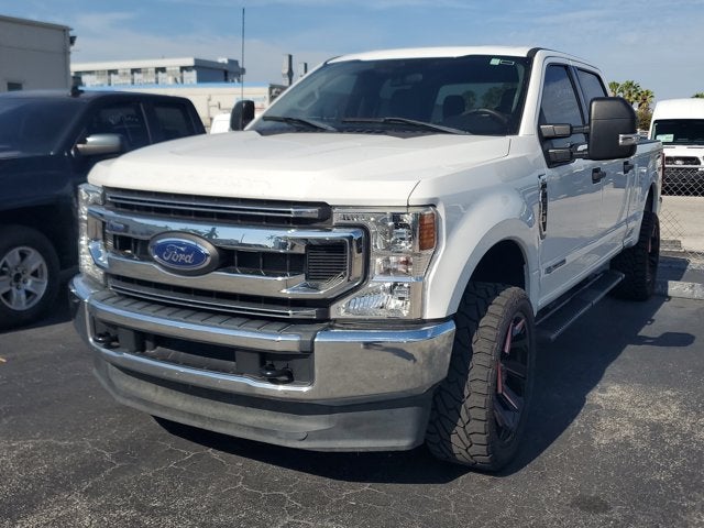 2022 Ford Super Duty F-250 SRW XLT 4WD Crew Cab 6.75' Box