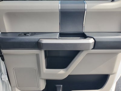 2022 Ford Super Duty F-250 SRW XLT 4WD Crew Cab 6.75' Box