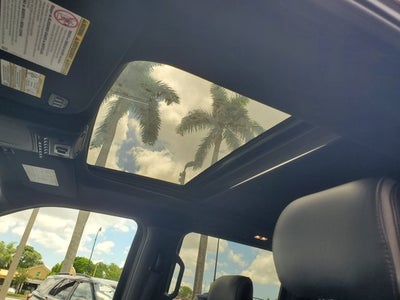 2021 Ford Super Duty F-250 SRW Platinum 4WD Crew Cab 6.75' Box