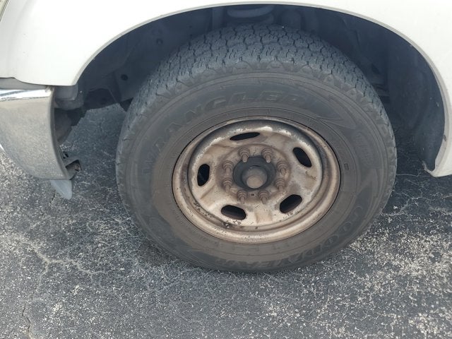 2011 Ford Super Duty F-250 SRW 2WD SuperCab 158 XL