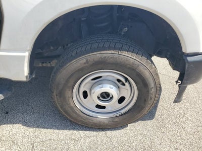 2024 Ford Super Duty F-350 SRW XL 4WD Crew Cab 8' Box