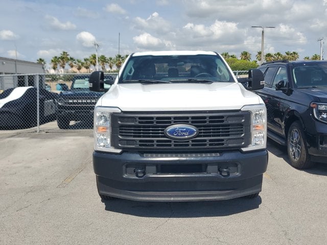2024 Ford Super Duty F-350 SRW XL 4WD Crew Cab 8' Box