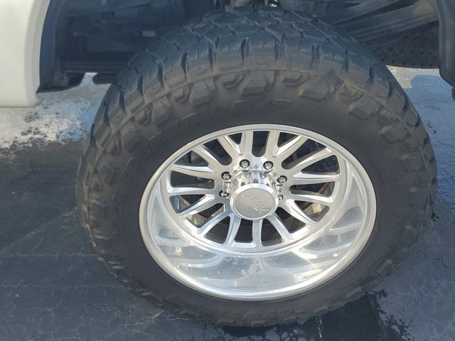 2024 Ford Super Duty F-350 SRW LARIAT 4WD Crew Cab 8' Box