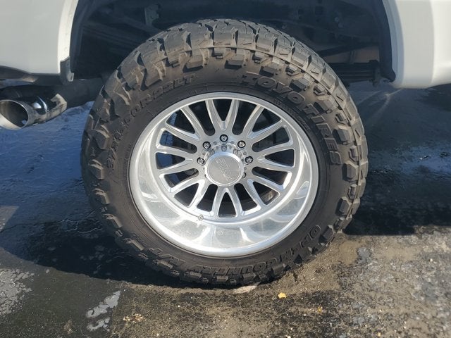 2024 Ford Super Duty F-350 SRW LARIAT 4WD Crew Cab 8' Box