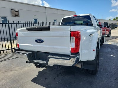 2018 Ford Super Duty F-350 DRW XLT 4WD Crew Cab 8' Box