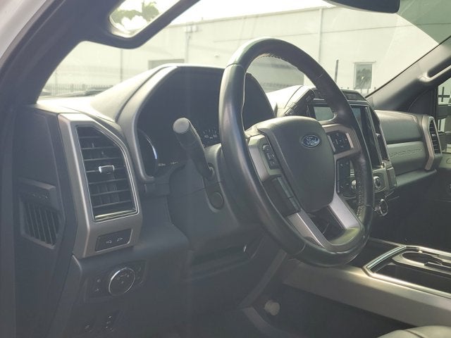 2022 Ford Super Duty F-350 DRW Platinum 4WD Crew Cab 8' Box