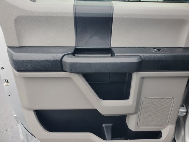 2019 Ford Super Duty F-450 DRW XL 4WD Crew Cab 8' Box