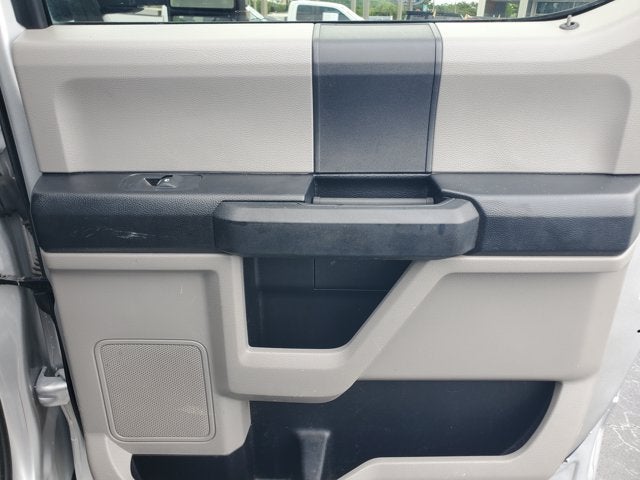2019 Ford Super Duty F-450 DRW XL 4WD Crew Cab 8' Box