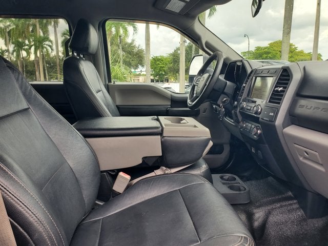 2019 Ford Super Duty F-450 DRW XL 4WD Crew Cab 8' Box