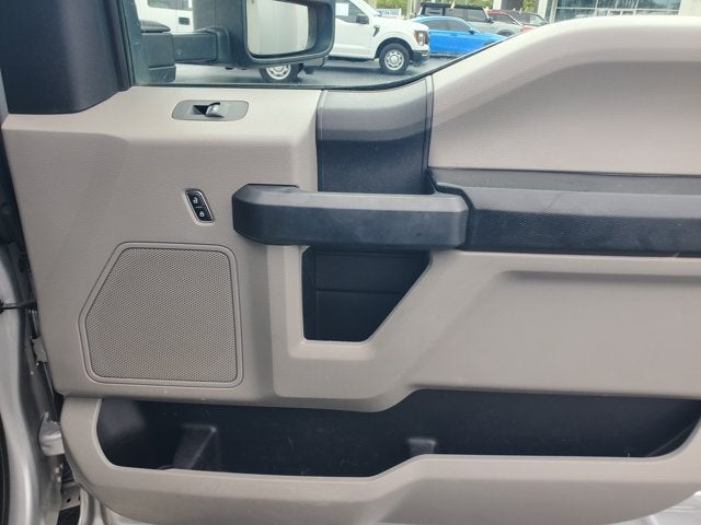 2019 Ford Super Duty F-450 DRW XL 4WD Crew Cab 8' Box