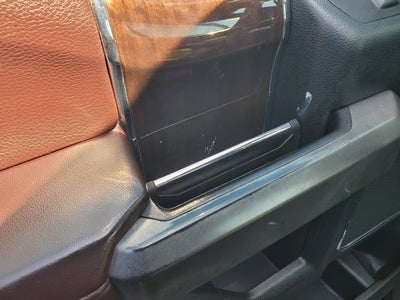 2016 Ford F-150 2WD SuperCrew 145 Platinum