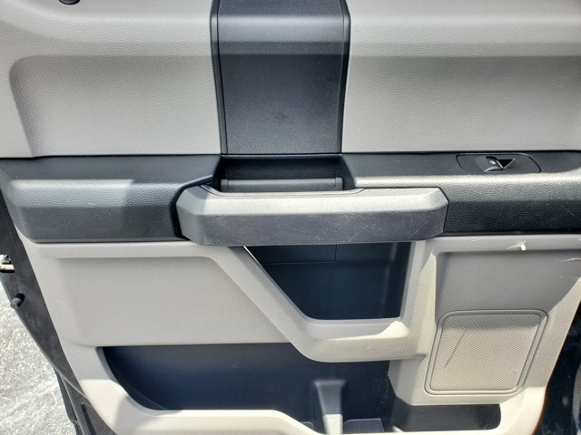 2017 Ford F-150 XL 2WD SuperCrew 5.5' Box