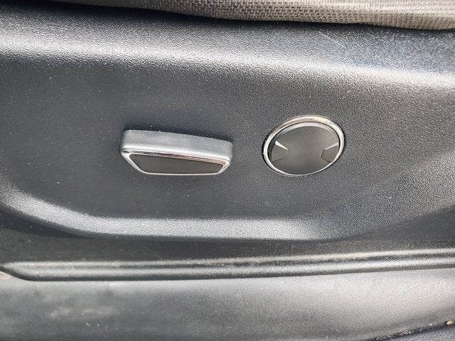 2015 Ford F-150 2WD SuperCrew 145 XL