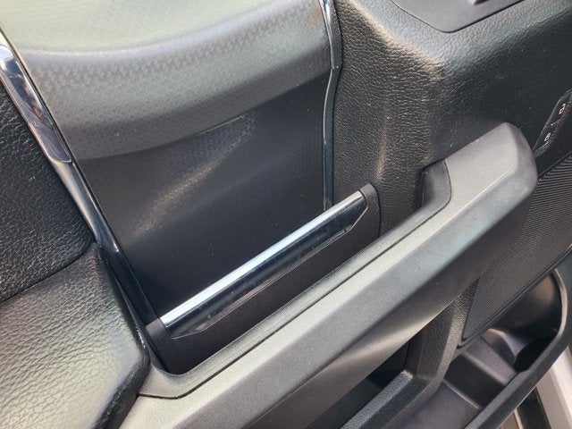 2015 Ford F-150 2WD SuperCrew 145 XL