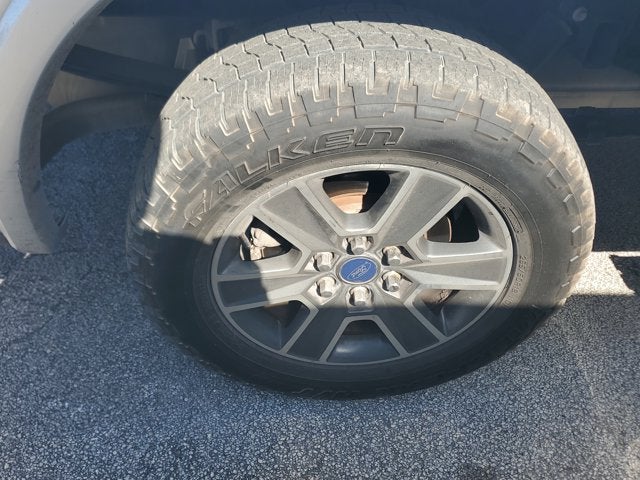 2015 Ford F-150 2WD SuperCrew 145 XL