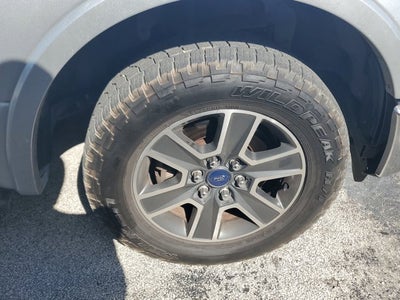 2015 Ford F-150 2WD SuperCrew 145 XL