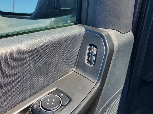 2023 Ford F-150 XL 4WD SuperCrew 5.5' Box