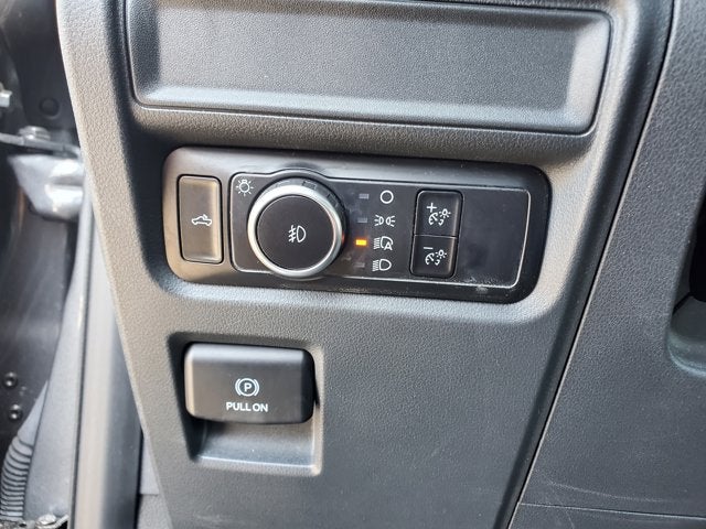 2023 Ford F-150 XL 4WD SuperCrew 5.5' Box