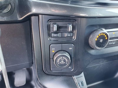 2023 Ford F-150 XL 4WD SuperCrew 5.5' Box