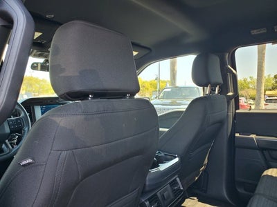 2023 Ford F-150 XL 4WD SuperCrew 5.5' Box