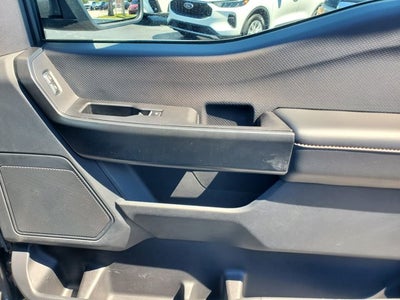 2023 Ford F-150 XL 4WD SuperCrew 5.5' Box