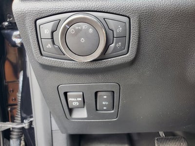 2020 Ford F-150 LARIAT 4WD SuperCrew 5.5' Box