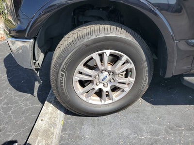 2020 Ford F-150 LARIAT 4WD SuperCrew 5.5' Box