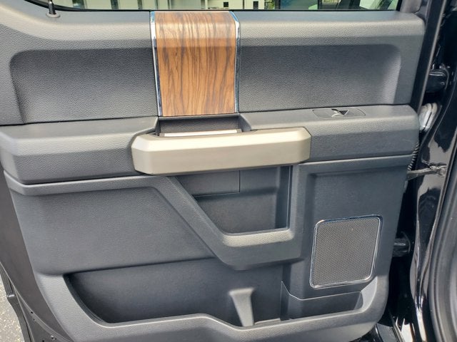 2020 Ford F-150 LARIAT 4WD SuperCrew 5.5' Box