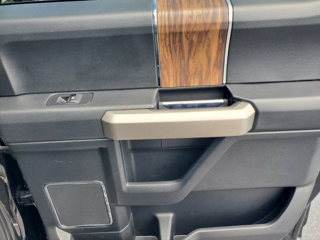 2020 Ford F-150 LARIAT 4WD SuperCrew 5.5' Box