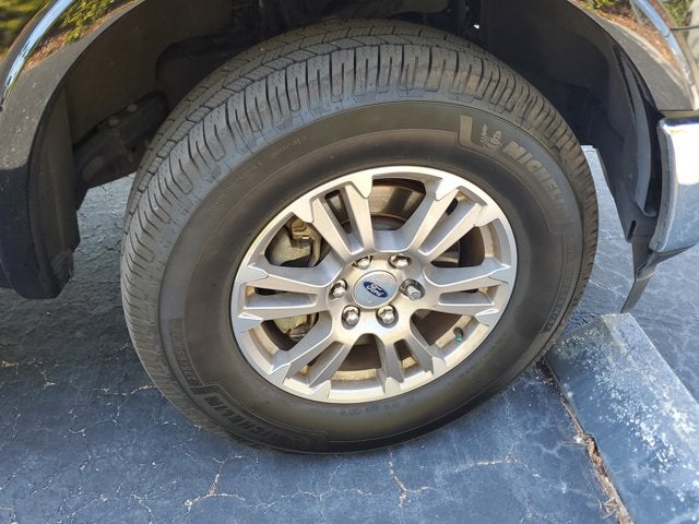 2020 Ford F-150 LARIAT 4WD SuperCrew 5.5' Box