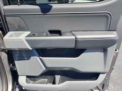 2025 Ford F-150 XLT 2WD SuperCrew 5.5' Box