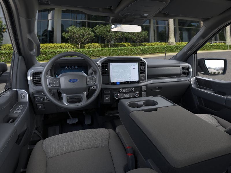 2025 Ford F-150 XLT 2WD SuperCab 6.5' Box