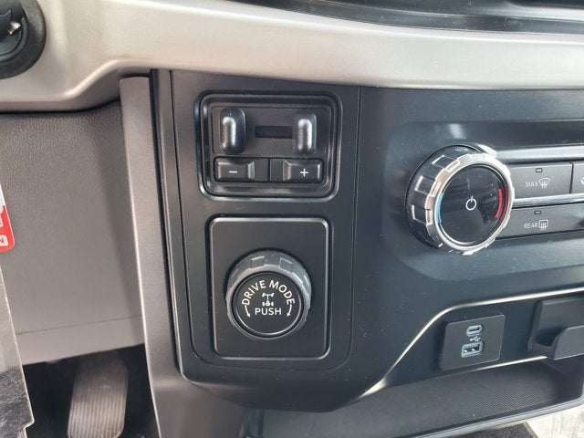 2022 Ford F-150 XLT 2WD SuperCrew 6.5' Box