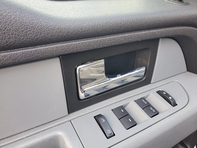 2013 Ford F-150 2WD SuperCrew 145 XLT