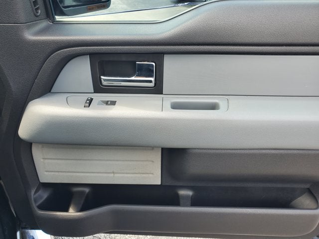 2013 Ford F-150 2WD SuperCrew 145 XLT