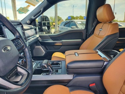 2022 Ford F-150 Platinum 4WD SuperCrew 5.5' Box