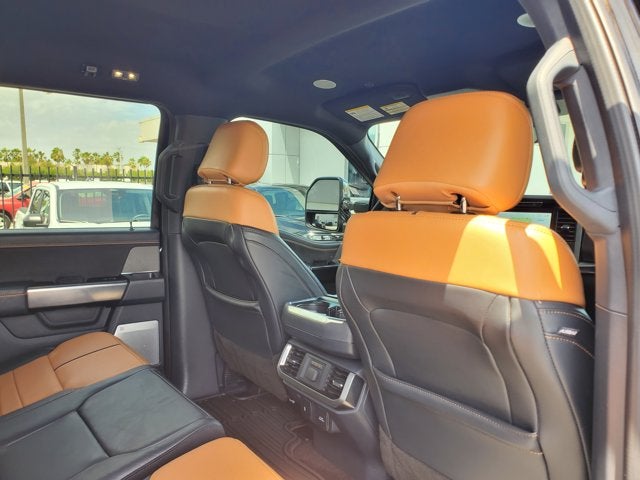 2022 Ford F-150 Platinum 4WD SuperCrew 5.5' Box