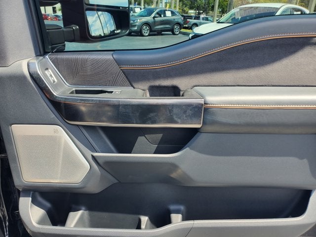 2022 Ford F-150 Platinum 4WD SuperCrew 5.5' Box