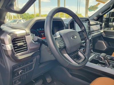 2022 Ford F-150 Platinum 4WD SuperCrew 5.5' Box