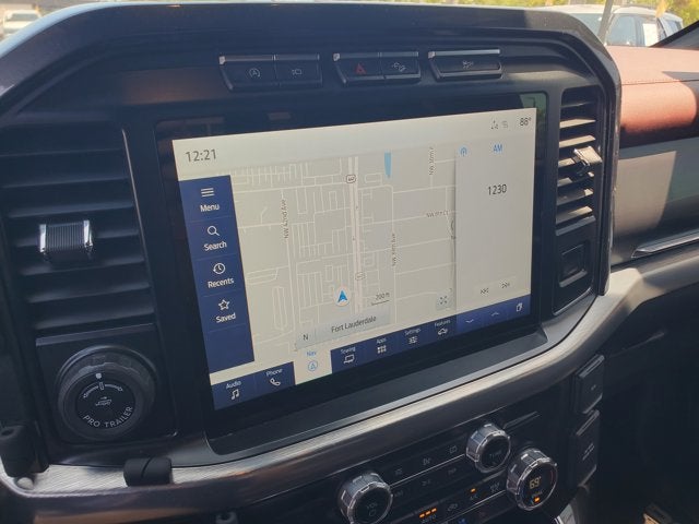 2021 Ford F-150 LARIAT 4WD SuperCrew 5.5' Box